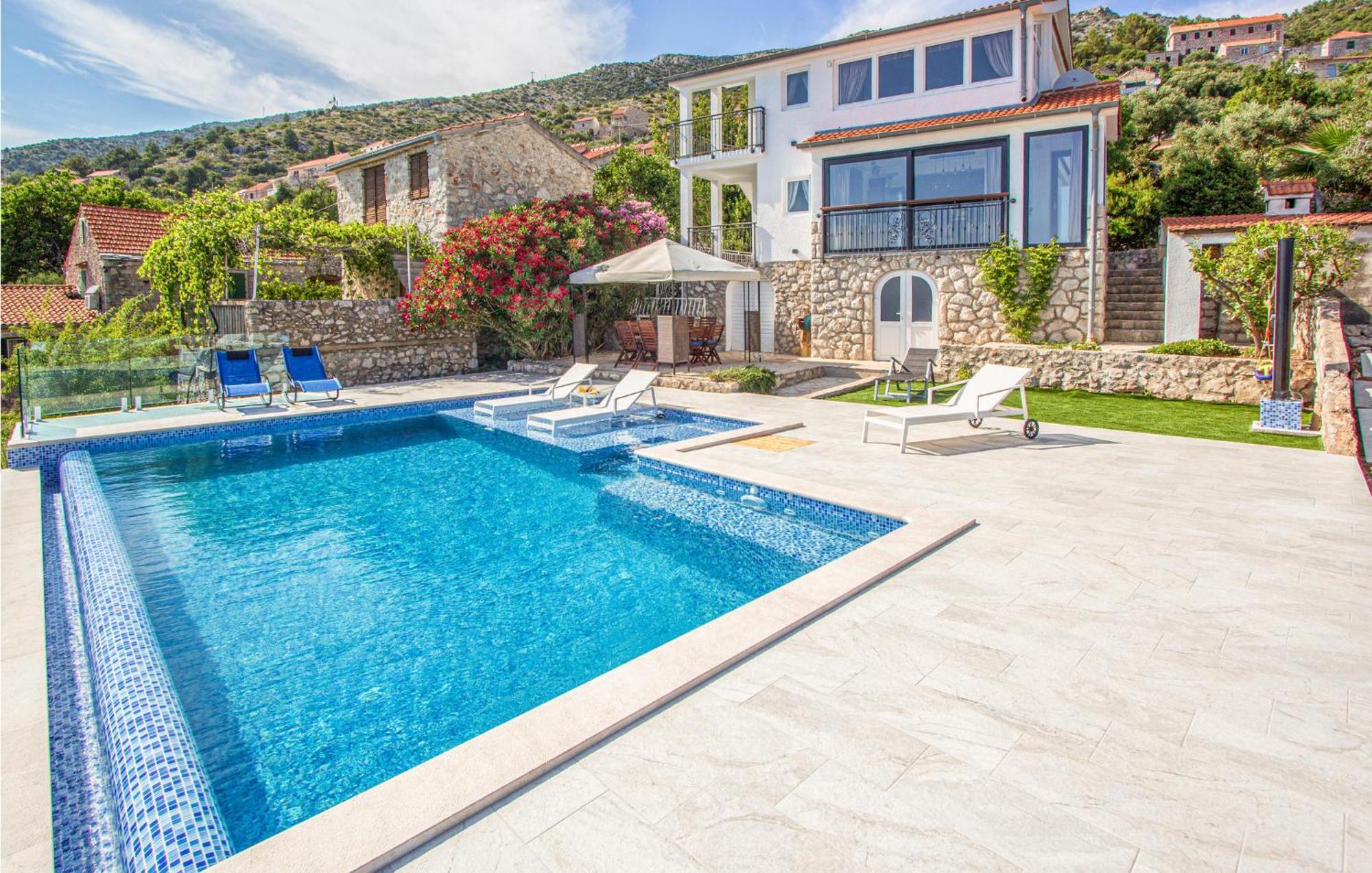 Holiday home In With Wifi