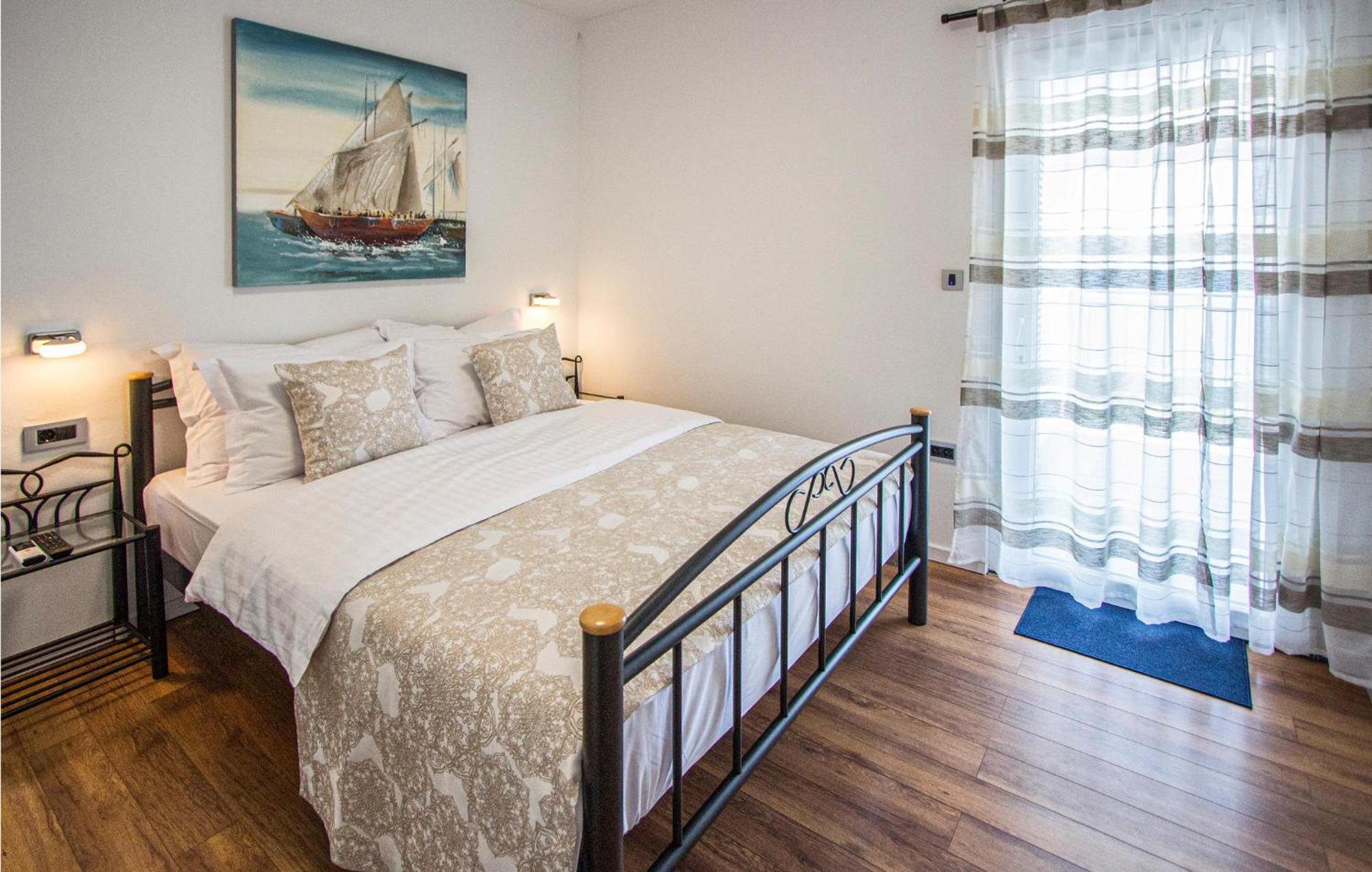 In With Wifi Holiday home Zavala